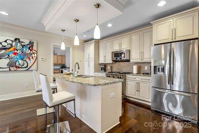 SKYE Condominiums unit 1601, Charlotte, NC 28202 - photo 4