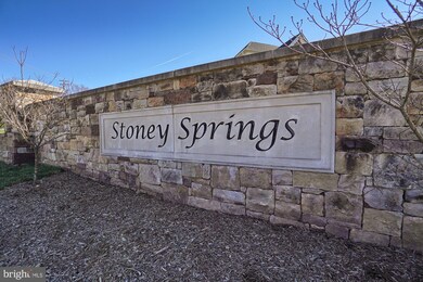 17631 Cobb Ave, Poolesville, MD 20837 - photo 2