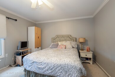 1519 Winnetka Rd unit 1519, Glenview, IL 60025 - photo 7