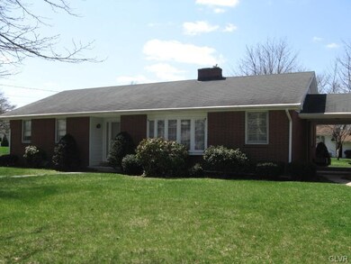 11 Old Orchard Dr, Easton, PA 18045 - photo 4