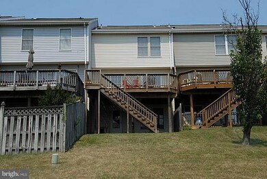 7908 Brightmeadow Ct, Ellicott City, MD 21043 - photo 2