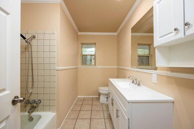 1901 Knoxville Dr, Bedford, TX 76022 - photo 6