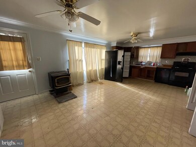 32 Fairview Rd, Broomall, PA 19008 - photo 5