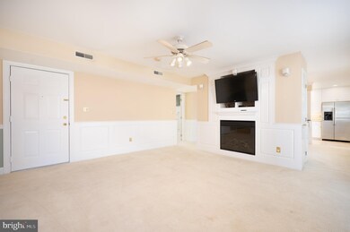 7303 Pleasant Ct unit 303, Wilmington, DE 19802 - photo 3