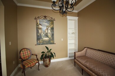 FORMAL DINING