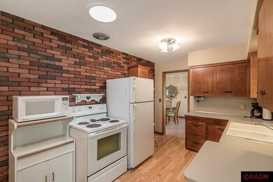319 Woodshire Dr, Mankato, MN 56001 - photo 7