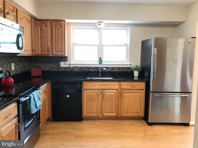 17514 Gallagher Way, Olney, MD 20832 - photo 7