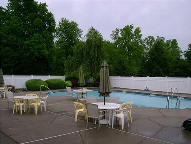 Swimming Pool/Hot Tub/Sauna