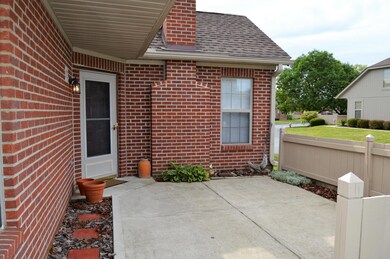 112 Villa Creek Dr unit 12112, Reynoldsburg, OH 43068 - photo 4