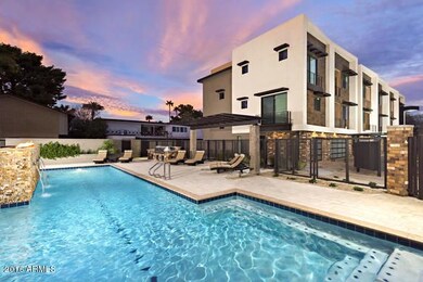 Pool Ramada