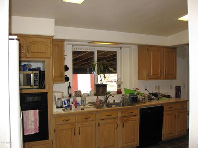kitchen emm