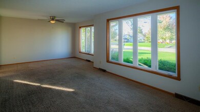 600 Angelica Ln, Roscoe, IL 61073 - photo 3