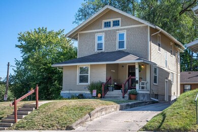 747 36th St, Des Moines, IA 50312 - photo 2