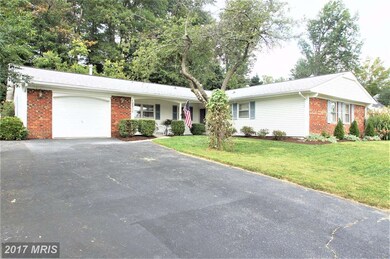 12306 Welling Ln, Bowie, MD 20715 - photo 2