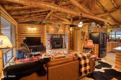 006_Living Room