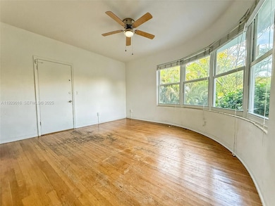 315 W 28th St unit 1, Miami Beach, FL 33140 - photo 4