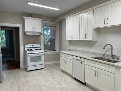 185 Winthrop Rd unit 2, Brookline, MA 02445 - photo 5