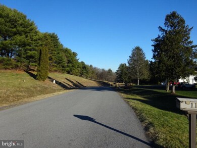 25 Country Club Rd, Ashland, PA 17921 - photo 2