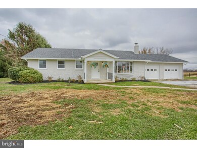 365 Snyder Rd, Reading, PA 19605 - photo 2