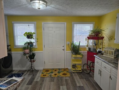 237 E North St, Knightstown, IN 46148 - photo 6