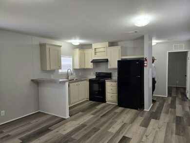 7035 Greenbrier Village Dr unit 58, Lakeland, FL 33810 - photo 5