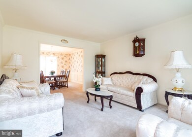 6201 Darnells Grove Ln, Bowie, MD 20720 - photo 6