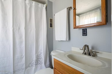 959 Houghlin Rd, Bloomfield, KY 40008 - photo 6