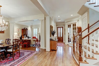 11806 Village Park Cir, Houston, TX 77024 - photo 3