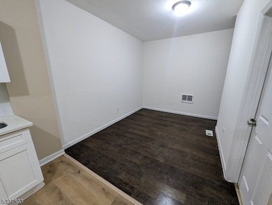 152 S 10th St, Newark, NJ 07107 - photo 3