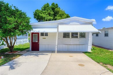 195 Panther Pass Cir unit 195, Naples, FL 34114 - photo 3