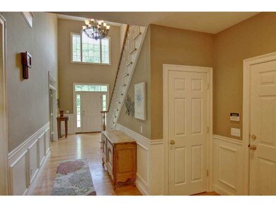 258 Sylvan Ct, Saunderstown, RI 02874 - photo 3