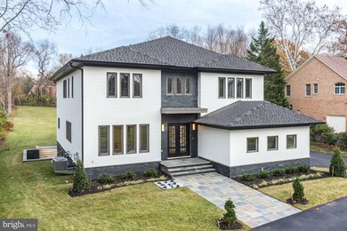 1823 Beulah Rd, Vienna, VA 22182 - photo 2