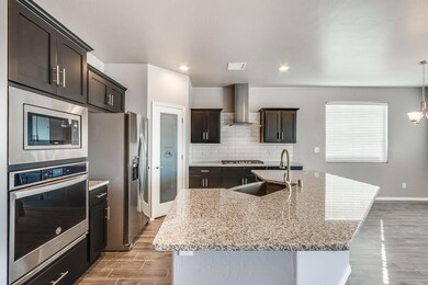 788 Oxfordshire St, Horizon City, TX 79928 - photo 7