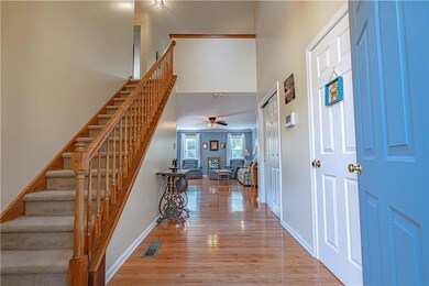 1364 Howard Ln, Easton, PA 18045 - photo 4