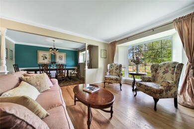 6439 Kury Ln, Houston, TX 77008 - photo 5