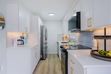 27 Silver Rd, Everett, MA 02149 - photo 6