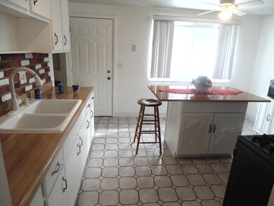 Kitchen 1