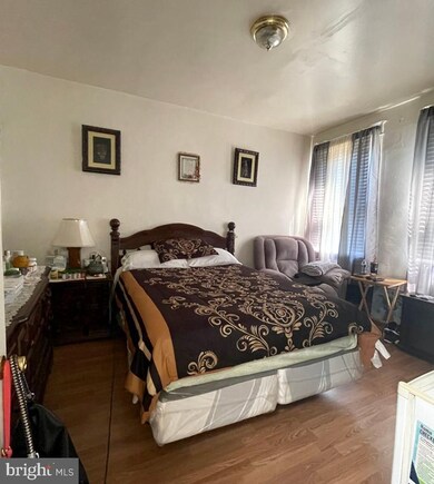 748 N Edgewood St, Baltimore, MD 21229 - photo 6