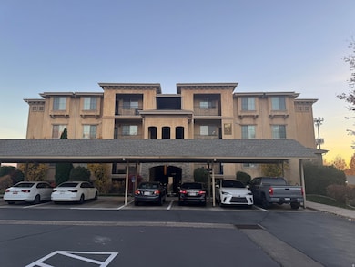 1018 N 985 W unit 516, Orem, UT 84057 - photo 2