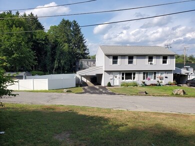 46 Fuller St unit 46, Clinton, MA 01510 - photo 2