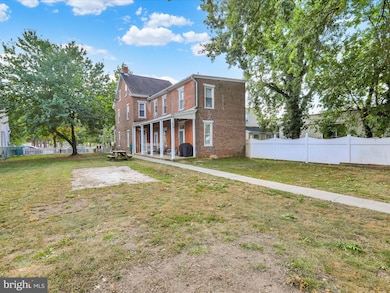 839 South St unit 112, Pottstown, PA 19464 - photo 5