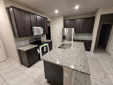 6123 Longhurst Way, San Antonio, TX 78218 - photo 7