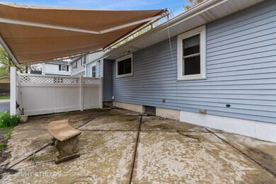 1326 N Webster St, Naperville, IL 60563 - photo 7