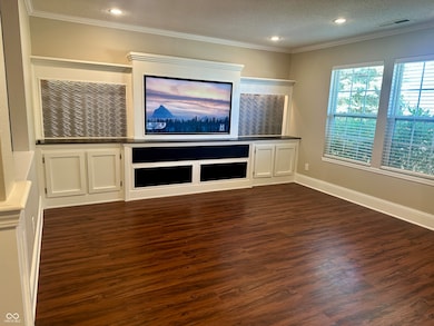 10671 Pleasant View Ln, Fishers, IN 46038 - photo 6