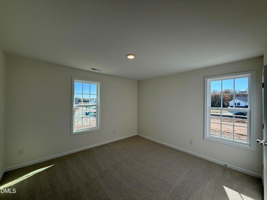 32 Littlefield Ln, La Grange, NC 28551 - photo 7