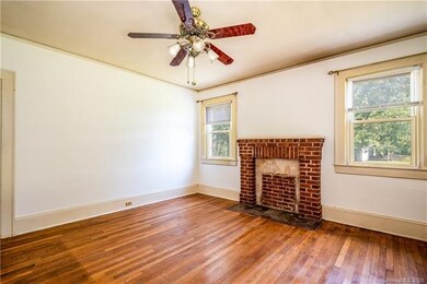 416 Wallace Springs Rd, Statesville, NC 28677 - photo 4