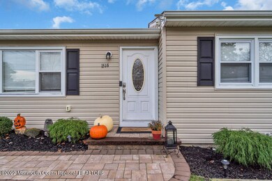 1516 9th Ave, Toms River, NJ 08757 - photo 4