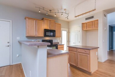 5) KITCHEN
