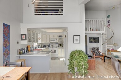 Living Rm w/Loft & 2nd storage rm