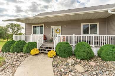 23082 Highland Dr, Fergus Falls, MN 56537 - photo 3